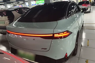 Xpeng P5
