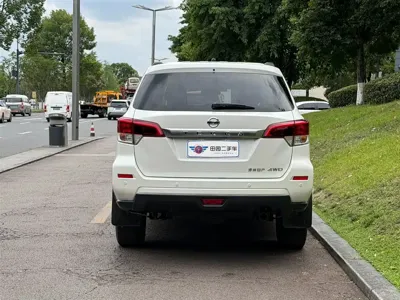 Nissan Terra