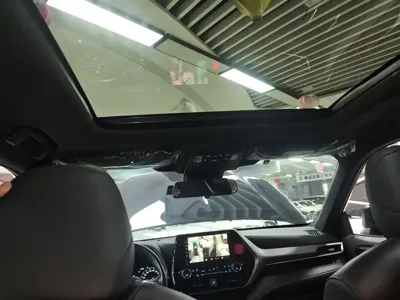Toyota Crown Kluger