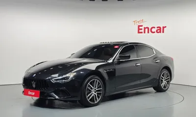 Maserati Ghibli