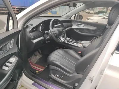 Roewe RX5 eMAX
