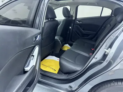 Mazda 3 Axela
