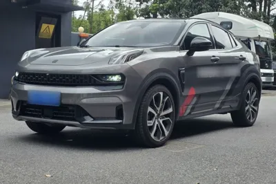 Lynk & Co 05