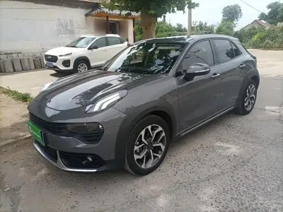 Lynk & Co 02