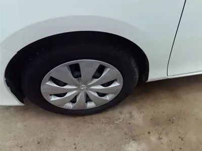 Toyota Yaris L