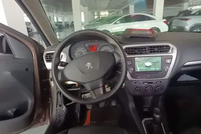 Peugeot 301