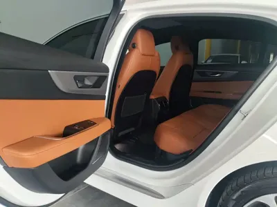 Jaguar XEL