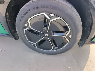 Xiaomi Auto YU7
