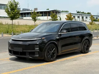 Li Auto Li L8