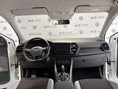 Jetta VS5