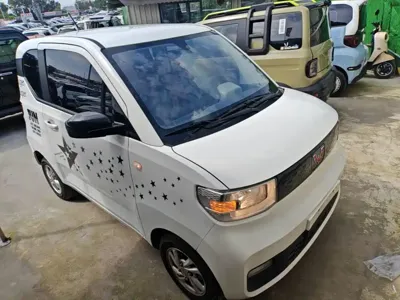 Wuling MINIEV