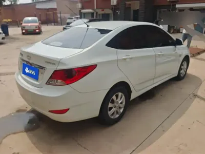 Hyundai Verna
