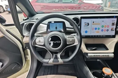 BYD Dolphin