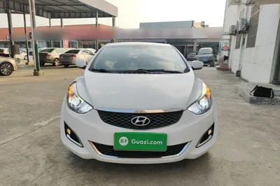 Hyundai Elantra (5th Generation