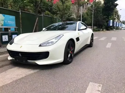 Ferrari GTC4Lusso