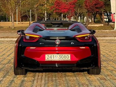 BMW i8