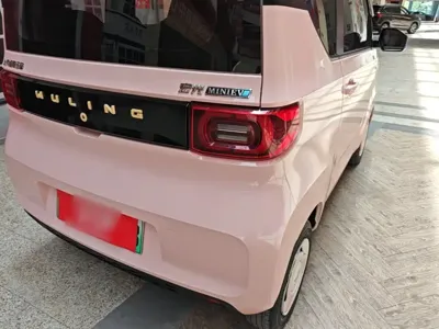 Wuling MINIEV