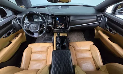 Volvo V90