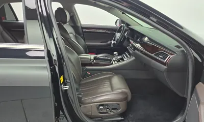 Genesis EQ900