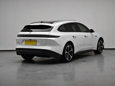 Nio ET5T