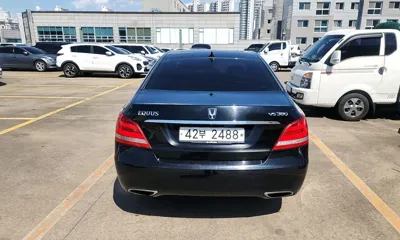 Hyundai Equus