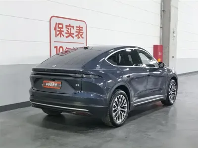 Nio EC6