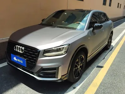 Audi Q2L