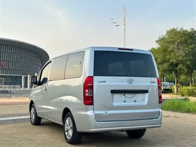 JAC Refine Refine M3