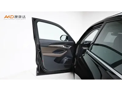 Audi Q6