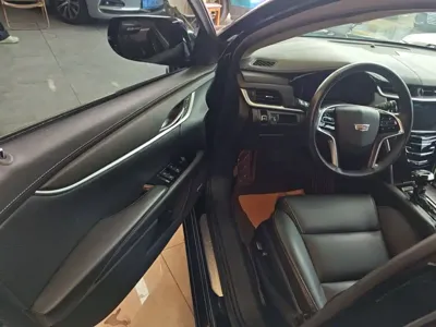 Cadillac XTS