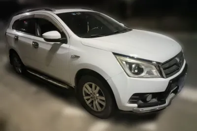 Venucia T70