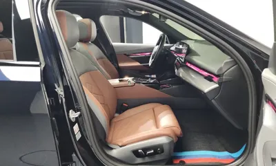 BMW i5
