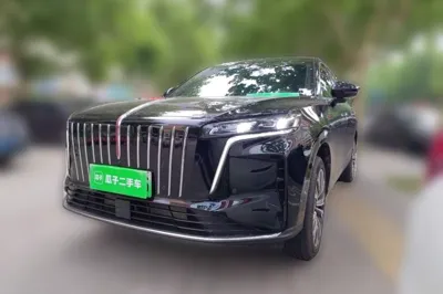 Hongqi HS6 PHEV