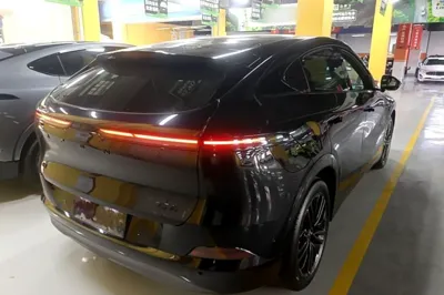 Xpeng G6