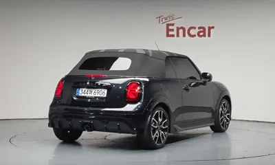MINI Cooper Convertible