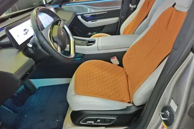 Xpeng P7