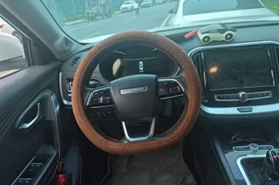 Jetour X70