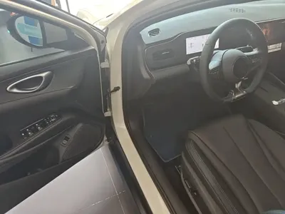 BYD 海豹06