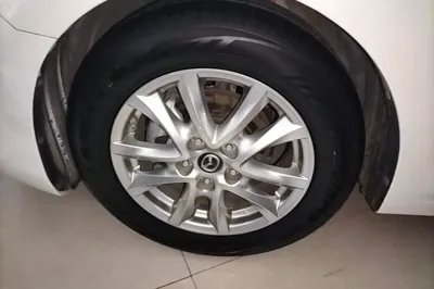 Mazda Mazda 3 Axela