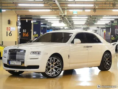 Rolls-Royce Ghost
