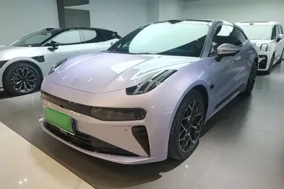 Zeekr 001
