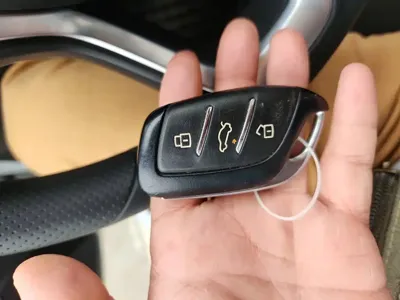 Roewe i5