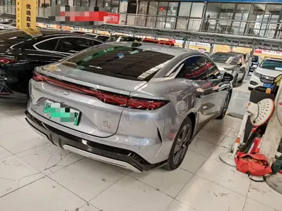 BYD 汉L