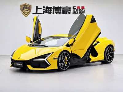 Lamborghini Revuelto