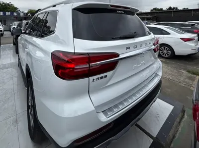 Roewe RX8