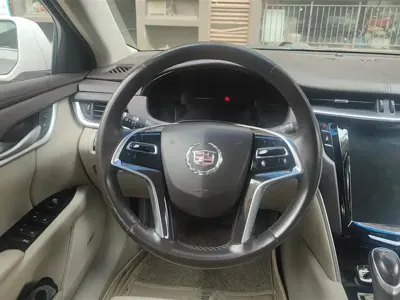 Cadillac XTS