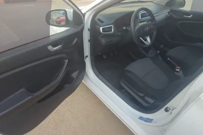 Hyundai Verna (older generation)