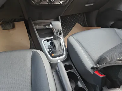 Kia kx1 Stonic