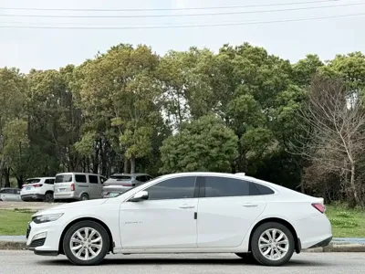 Chevrolet Malibu XL