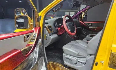 Hyundai Starex